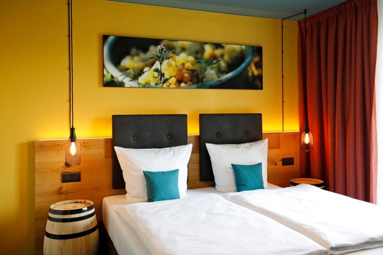 Casa Palatina Bed & Breakfast Grosskarlbach Luaran gambar