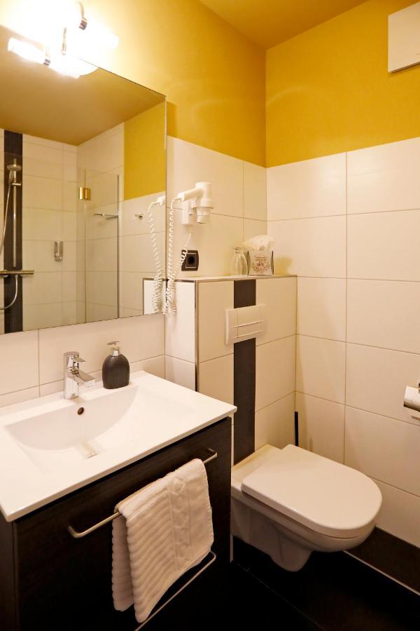 Casa Palatina Bed & Breakfast Grosskarlbach Luaran gambar