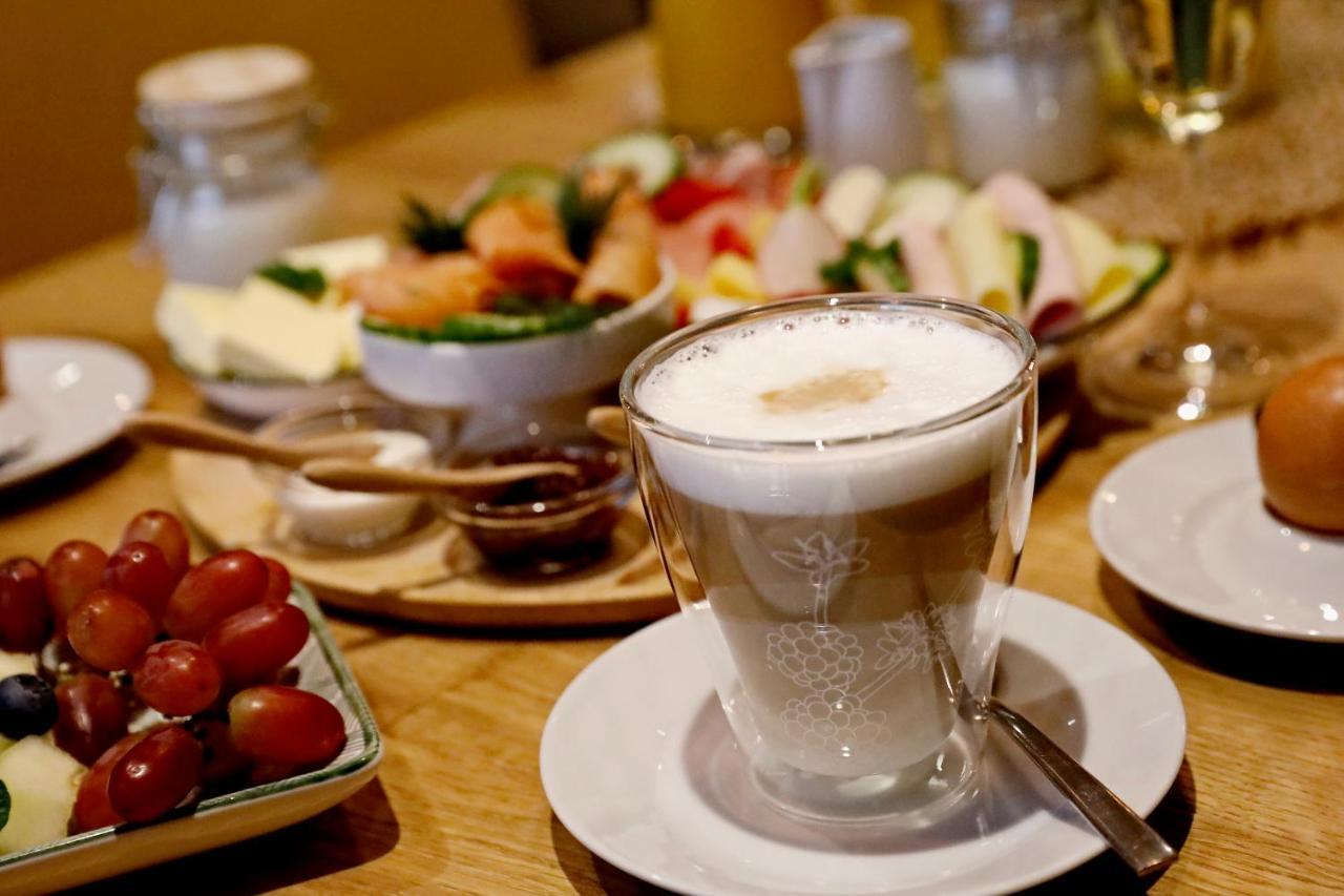 Casa Palatina Bed & Breakfast Grosskarlbach Luaran gambar